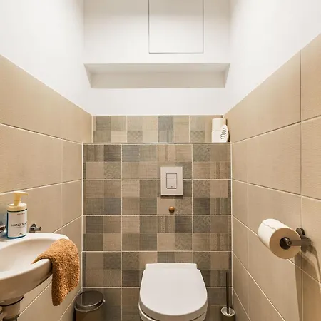 Luxe Haven On Diófa Appartement Boedapest