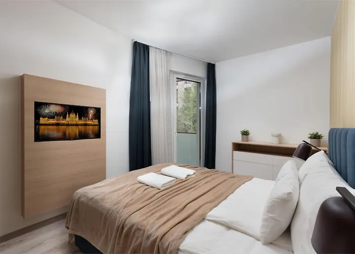Luxe Haven On Diofa דירה
